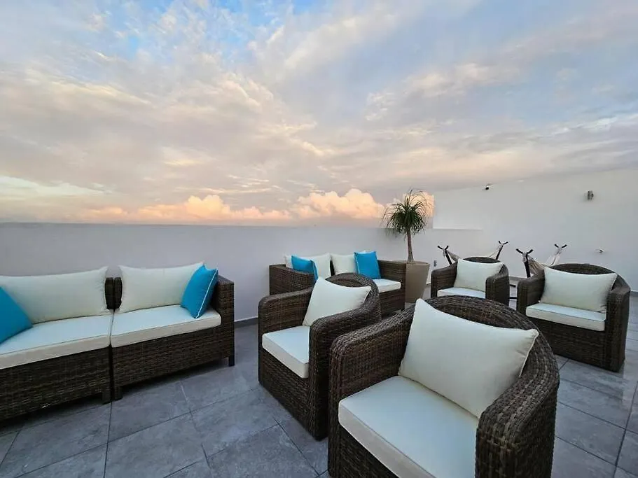Depto Moderno 1Br Gimnasio Sauna Jacuzzi Y Piscina Rooftop Playa del Carmen 0*,  Mexico